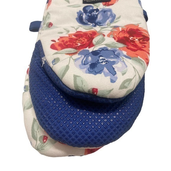 Lauren Ralph Lauren Home Kitchen Set NWT 3 Red Blue Floral Towels 2 Mini Mitts - Picture 2 of 7